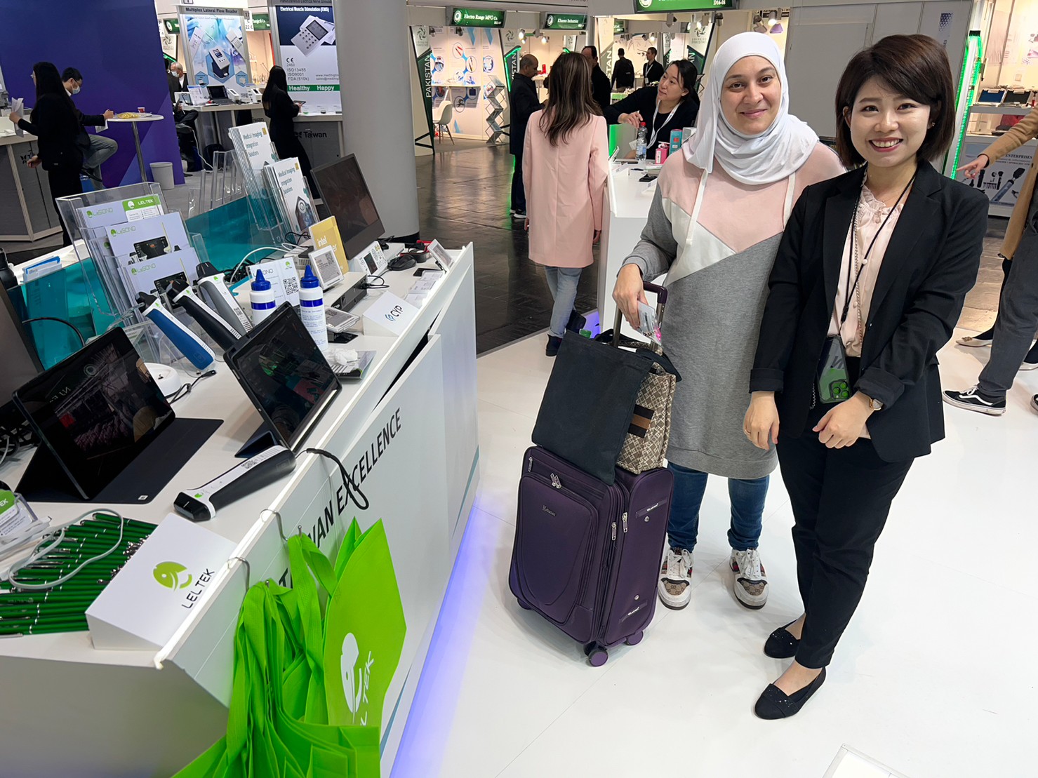 2022 Germany Dusseldorf MEDICA - Team Presentation